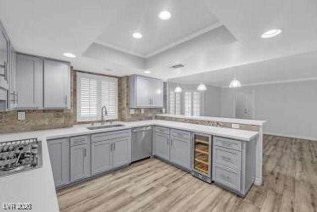 4932 Tierra Del Sol Drive, Las Vegas, NV 89113