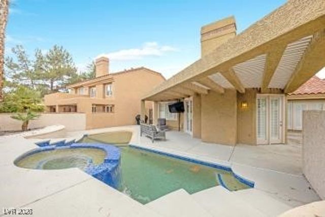 4932 Tierra Del Sol Drive, Las Vegas, NV 89113