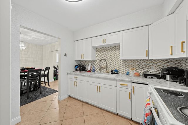 761 NW 65th Avenue, Margate, FL 33063