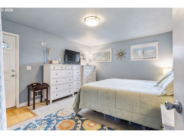 2743 Se 63RD Ave, Portland, OR 97206