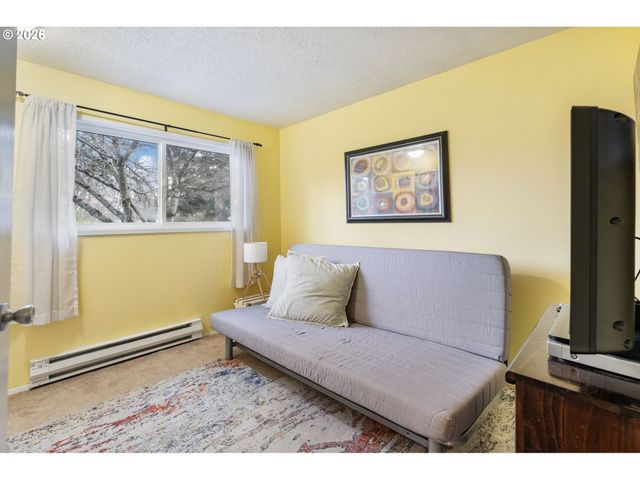 2743 Se 63RD Ave, Portland, OR 97206