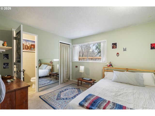 2743 Se 63RD Ave, Portland, OR 97206