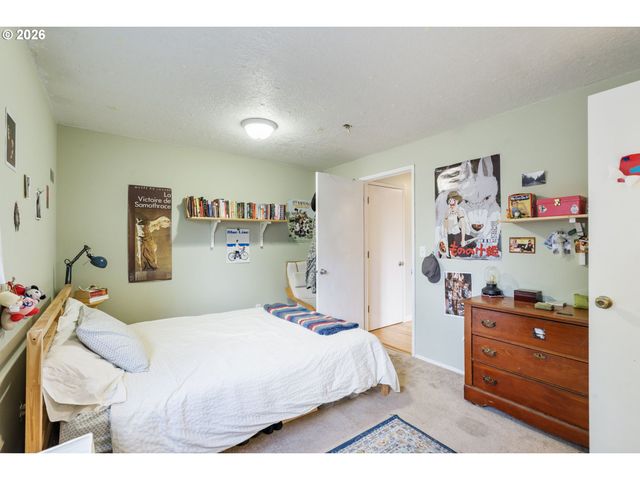 2743 Se 63RD Ave, Portland, OR 97206