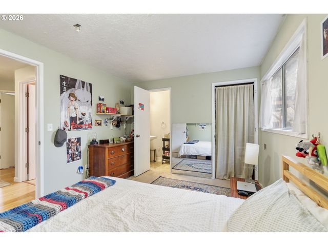 2743 Se 63RD Ave, Portland, OR 97206