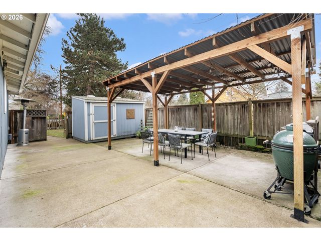 2743 Se 63RD Ave, Portland, OR 97206