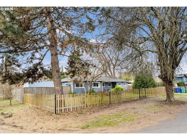2743 Se 63RD Ave, Portland, OR 97206
