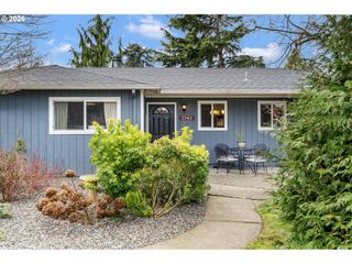 2743 Se 63RD Ave, Portland, OR 97206