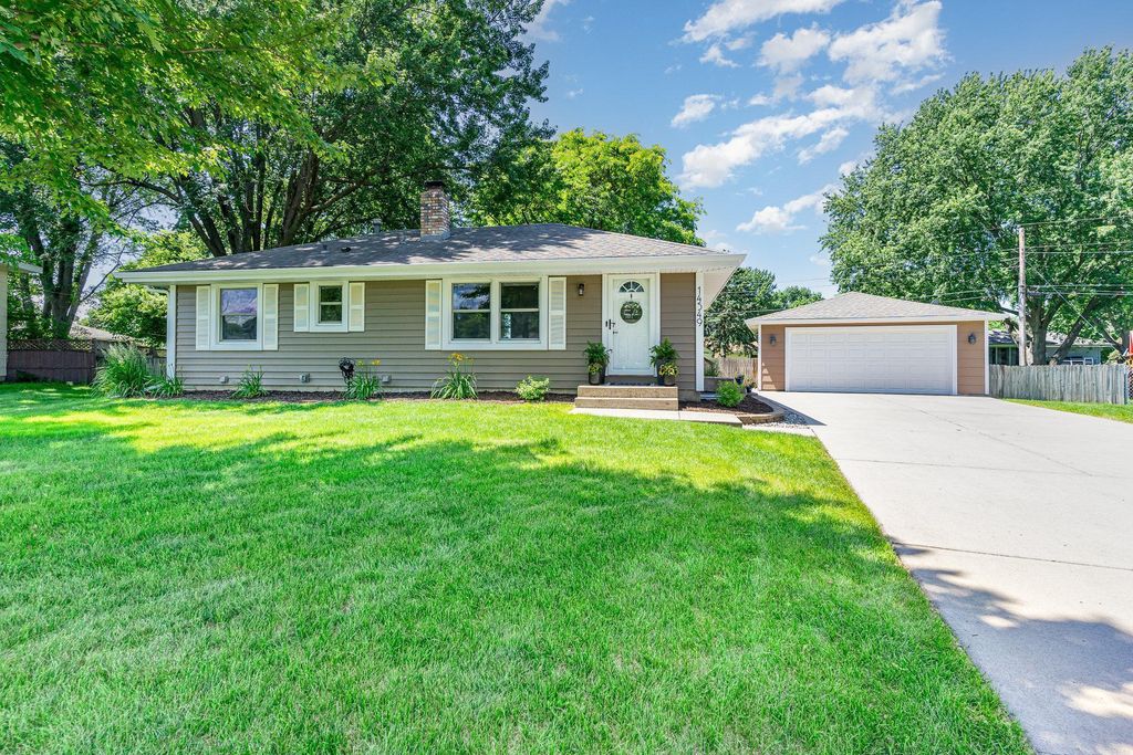 14549 Danbury Avenue W, Rosemount, MN 55068