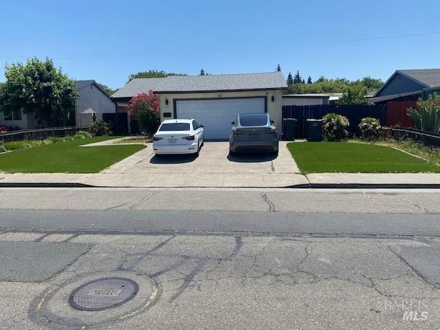 937 Pacific Ave, Fairfield, CA 94533