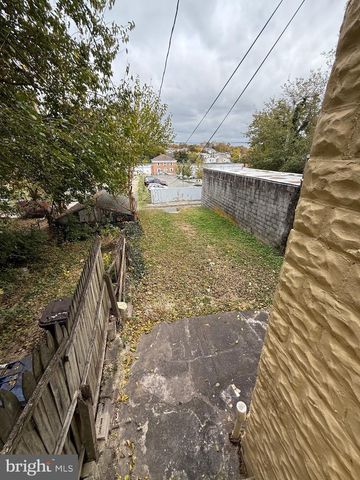 534 GREEN ST, Norristown, PA 19401