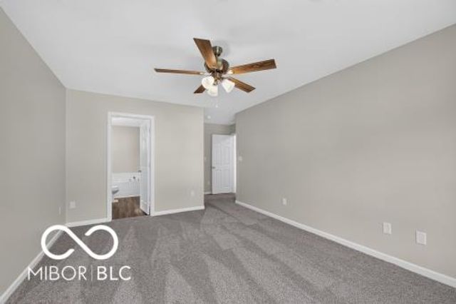 18907 Prairie Crossing Drive, Noblesville, IN 46062
