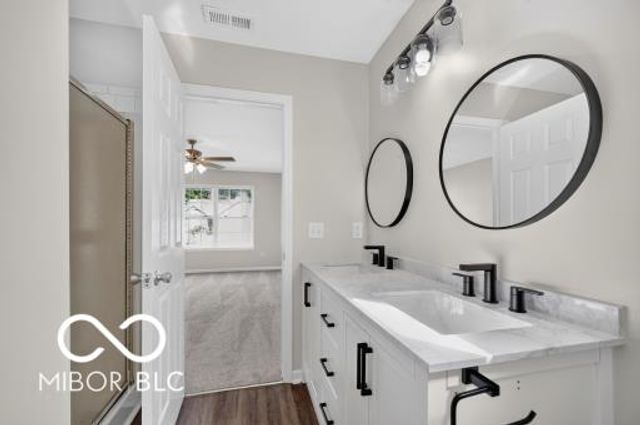 18907 Prairie Crossing Drive, Noblesville, IN 46062