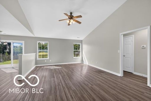 18907 Prairie Crossing Drive, Noblesville, IN 46062