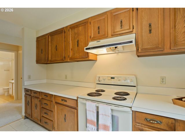 5113 Sw OLESON Rd, Portland, OR 97225
