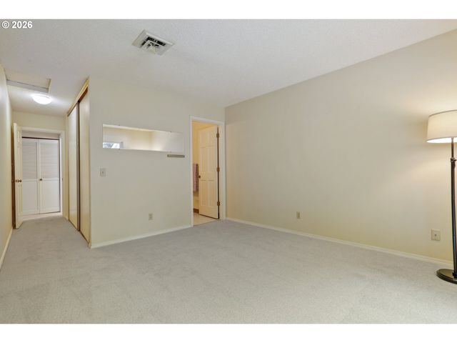 5113 Sw OLESON Rd, Portland, OR 97225