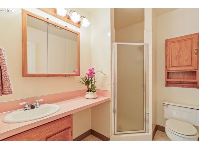 5113 Sw OLESON Rd, Portland, OR 97225