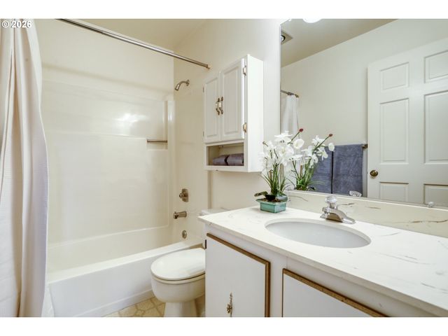 5113 Sw OLESON Rd, Portland, OR 97225