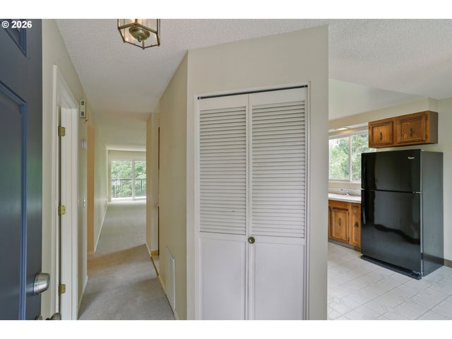 5113 Sw OLESON Rd, Portland, OR 97225