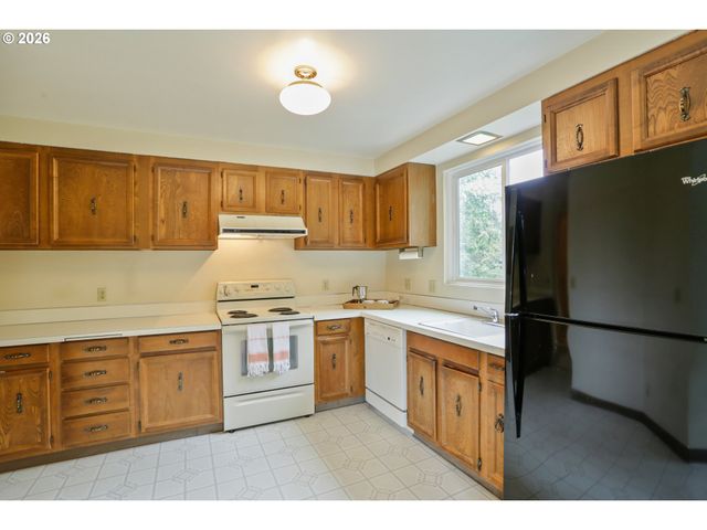 5113 Sw OLESON Rd, Portland, OR 97225