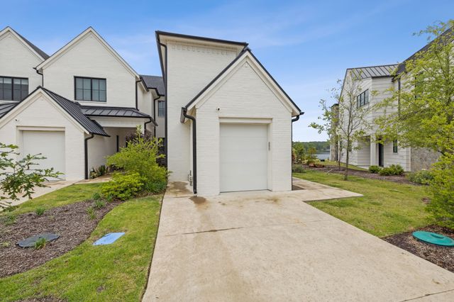 13740 Waterside Drive, Malakoff, TX 75148