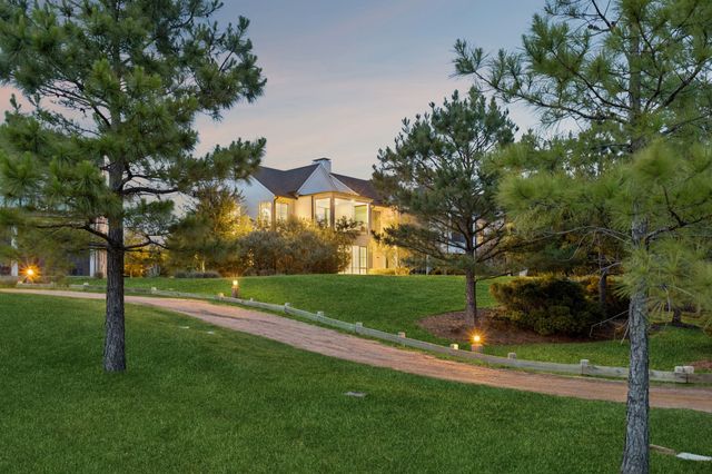 13740 Waterside Drive, Malakoff, TX 75148