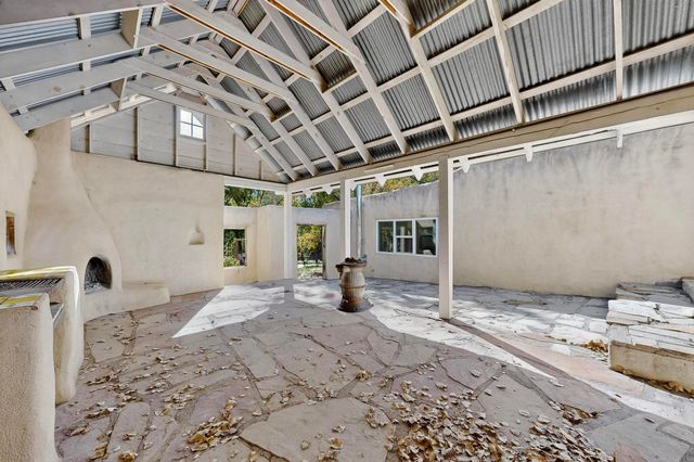 262 Los Pinos A, Santa Fe, NM 87507