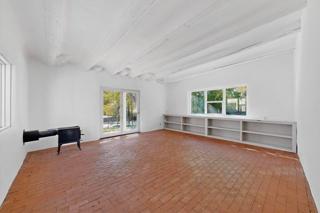 262 Los Pinos A, Santa Fe, NM 87507