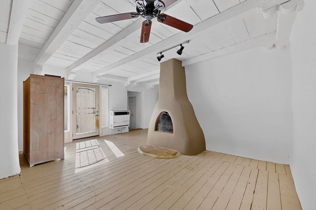 262 Los Pinos A, Santa Fe, NM 87507