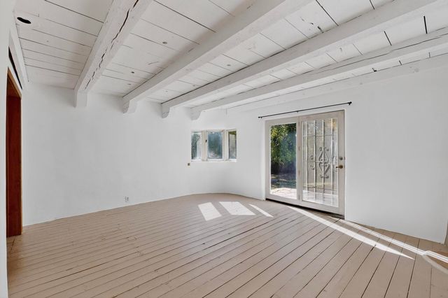 262 Los Pinos A, Santa Fe, NM 87507