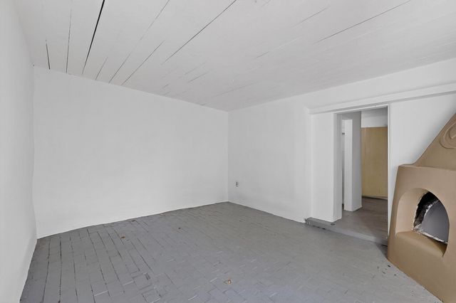 262 Los Pinos A, Santa Fe, NM 87507