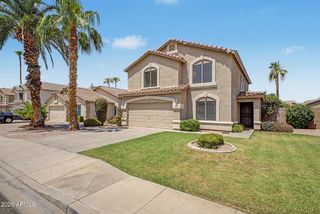 494 W DOUGLAS Avenue, Gilbert, AZ 85233