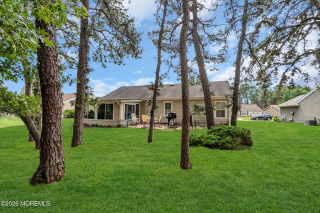 10 Kent Drive, Forked River, NJ 08731