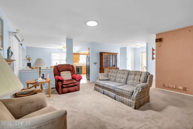 10 Kent Drive, Forked River, NJ 08731