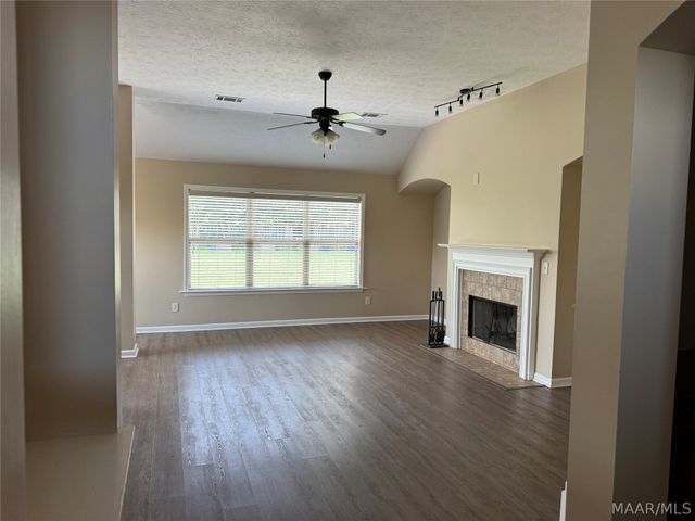 9336 Autumn Brooke Way, Montgomery, AL 36117