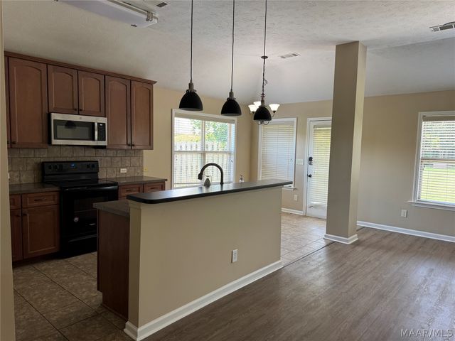 9336 Autumn Brooke Way, Montgomery, AL 36117