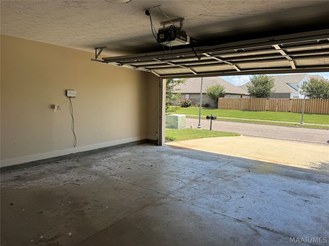 9336 Autumn Brooke Way, Montgomery, AL 36117