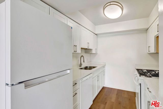1144 12th Street 307, Santa Monica, CA 90403