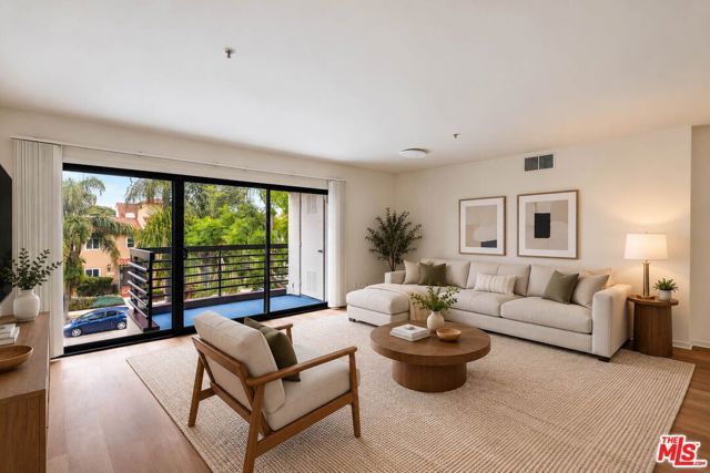 1144 12th Street 307, Santa Monica, CA 90403