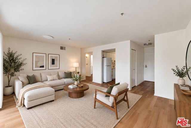 1144 12th Street 307, Santa Monica, CA 90403