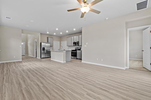 520 View DR, Georgetown, TX 78628