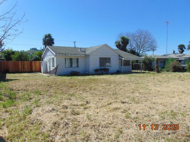 3090 Airline Highway, Hollister, CA 95023