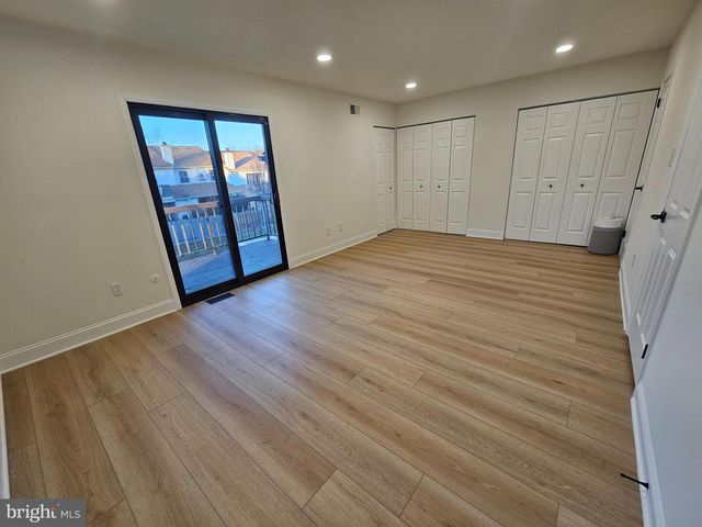 262 CLINTON CT, Holland, PA 18966