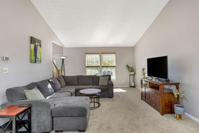 204 McDaniels Lane, Springboro, OH 45066