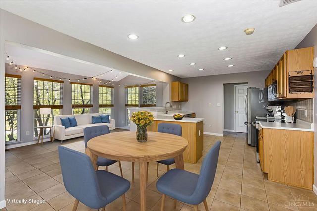 204 McDaniels Lane, Springboro, OH 45066