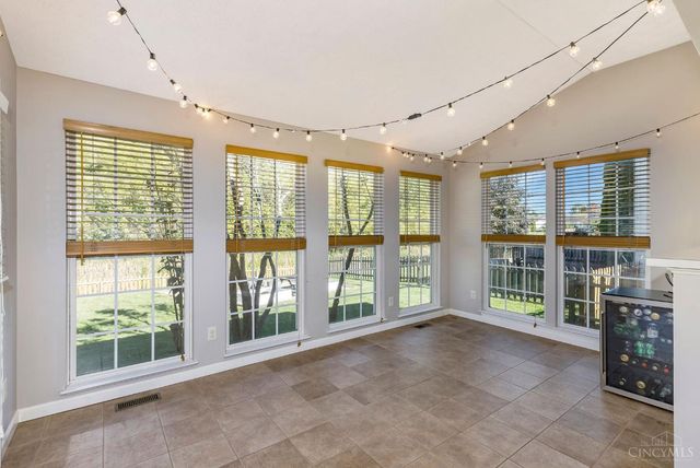 204 McDaniels Lane, Springboro, OH 45066