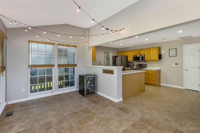 204 McDaniels Lane, Springboro, OH 45066