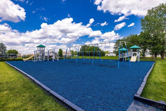 204 McDaniels Lane, Springboro, OH 45066