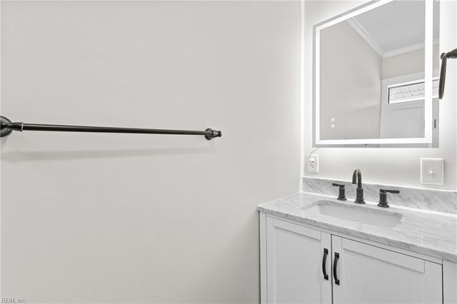 107 Harvey ST, Elizabeth City, NC 27909