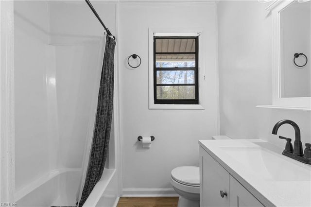 107 Harvey ST, Elizabeth City, NC 27909