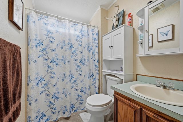 305 Ridgecrest Road, Pottsboro, TX 75076